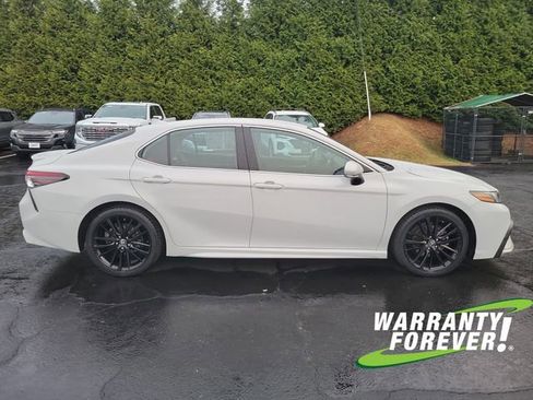 Used 2024 Toyota Camry XSE image 8