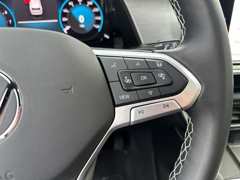 Certified 2024 Volkswagen Atlas Cross Sport SE w/ Panoramic Sunroof Package AWD/4WD image 20