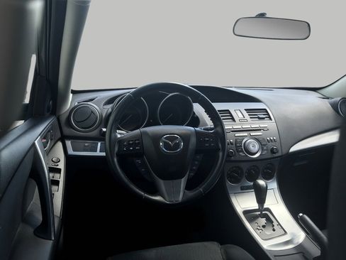 Used 2010 MAZDA MAZDA3 s Sport FWD image 5