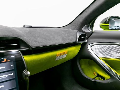 New 2026 McLaren Artura image 31