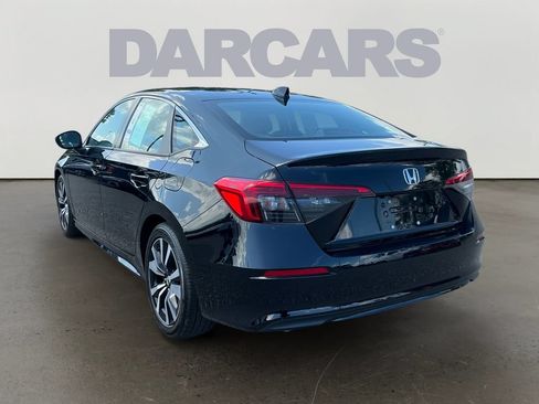 Used 2023 Honda Civic EX image 5