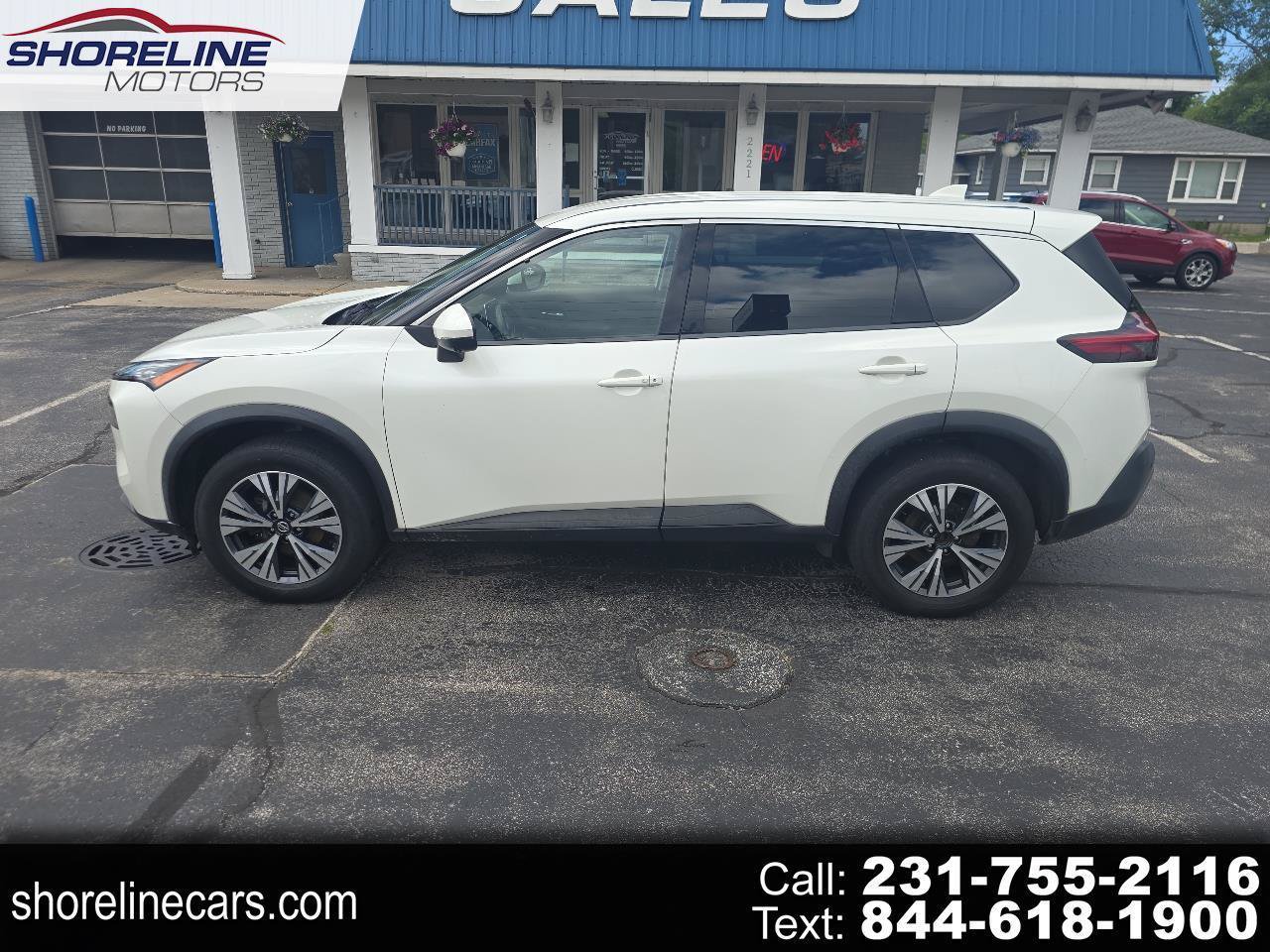 Used 2021 Nissan Rogue SV AWD/4WD image 1