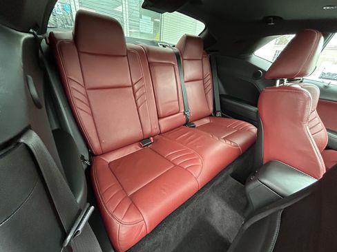 Used 2018 Dodge Challenger SRT Hellcat image 19