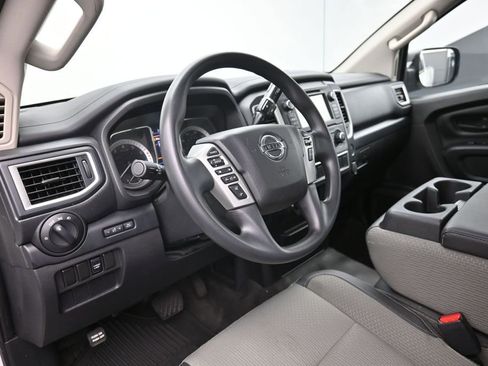Used 2019 Nissan Titan S w/ S Utility Package AWD/4WD image 14