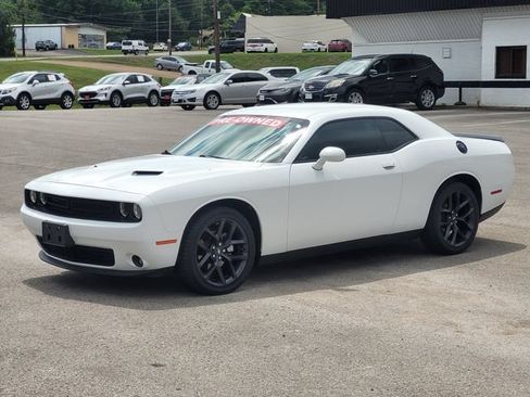 Used 2023 Dodge Challenger SXT w/ Blacktop Package RWD image 4