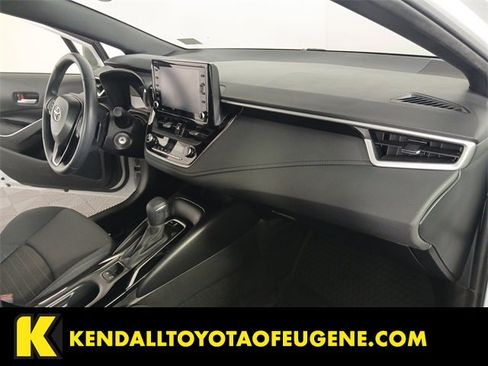 Used 2022 Toyota Corolla SE image 17