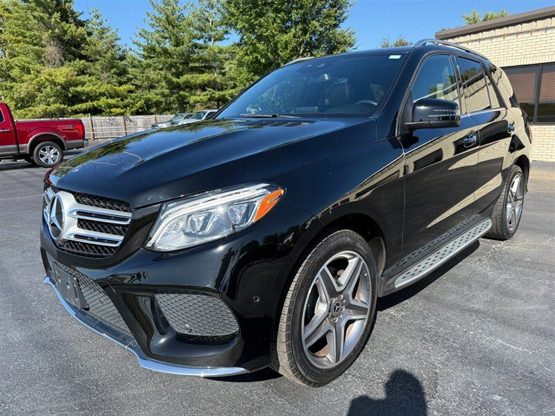 Used 2018 Mercedes-Benz GLE 350 4MATIC image 2