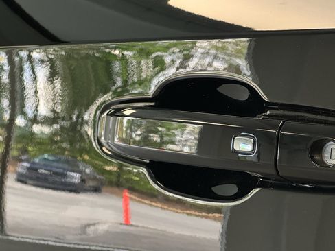 Used 2021 GMC Sierra 1500 AT4 w/ AT4 Preferred Package image 13