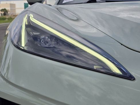 Used 2024 Chevrolet Corvette Stingray Coupe RWD image 10