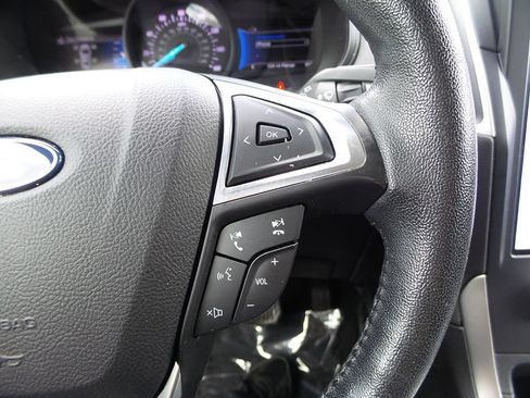 Used 2022 Ford Edge SEL w/ Sport Appearance Package AWD/4WD image 37