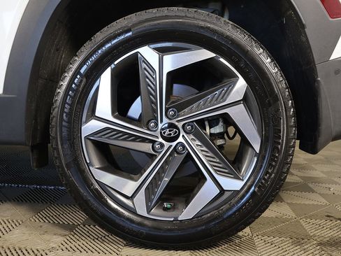 Certified 2023 Hyundai Tucson Limited AWD/4WD image 25