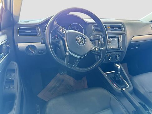 Used 2018 Volkswagen Jetta SE FWD image 22