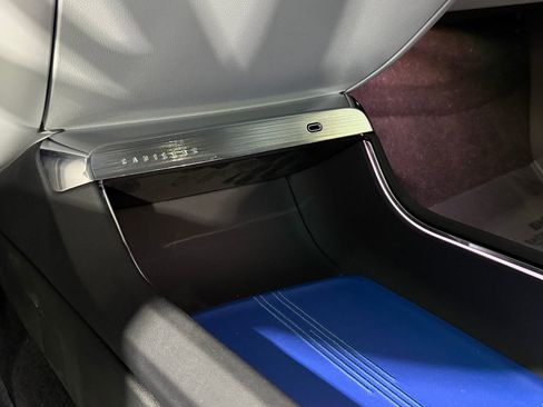 New 2026 Cadillac Lyriq Sport image 32