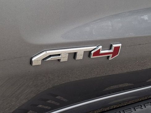 Used 2020 GMC Sierra 1500 AT4 w/ AT4 Premium Package AWD/4WD image 33