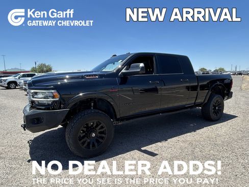 Used 2019 RAM 2500 Laramie AWD/4WD image 1