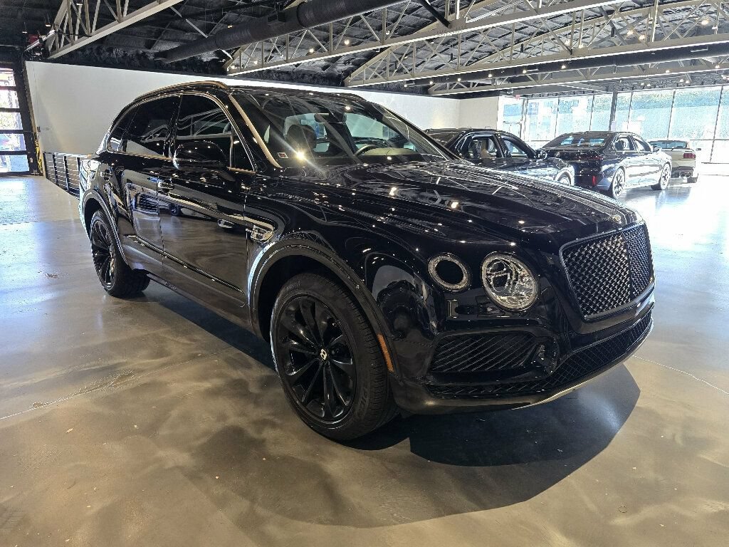 Used 2019 Bentley Bentayga AWD/4WD image 3