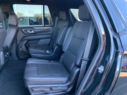 Used 2022 Chevrolet Tahoe RST w/ Luxury Package image 20