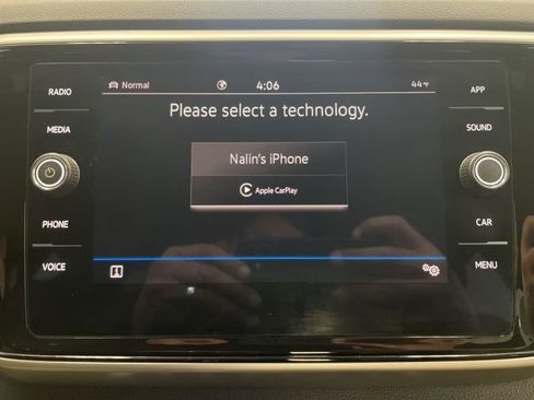 Certified 2023 Volkswagen Atlas Cross Sport SE w/ Black Wheel Package image 18