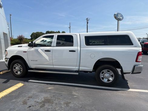 Used 2019 RAM 2500 Tradesman w/ Chrome Appearance Group AWD/4WD image 8