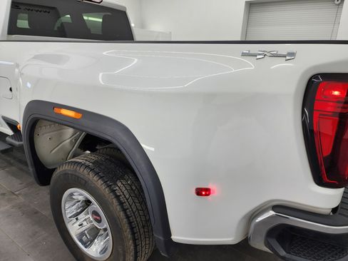 Used 2023 GMC Sierra 3500 Pro w/ Gooseneck/5TH Wheel Package image 31
