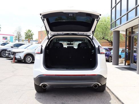 Used 2018 Ford Edge SEL w/ Equipment Group 201A FWD image 22