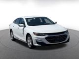 Used 2024 Chevrolet Malibu LT image 3