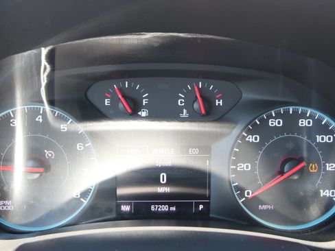 Used 2018 Chevrolet Equinox LS AWD/4WD image 15