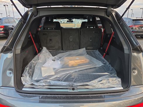 New 2026 Audi Q7 3.0T Prestige image 8