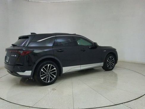 Used 2024 Acura ZDX A-Spec image 69