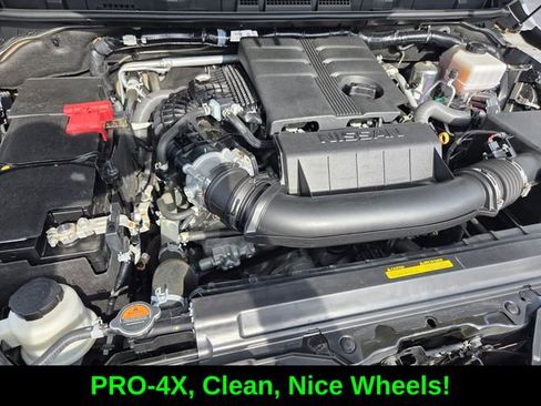 Used 2024 Nissan Frontier PRO-4X w/ Off-Road Protection Package AWD/4WD image 18