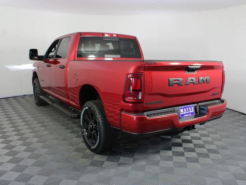 New 2026 RAM 2500 Big Horn AWD/4WD image 21