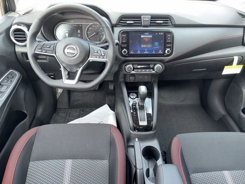 New 2025 Nissan Versa SR image 11