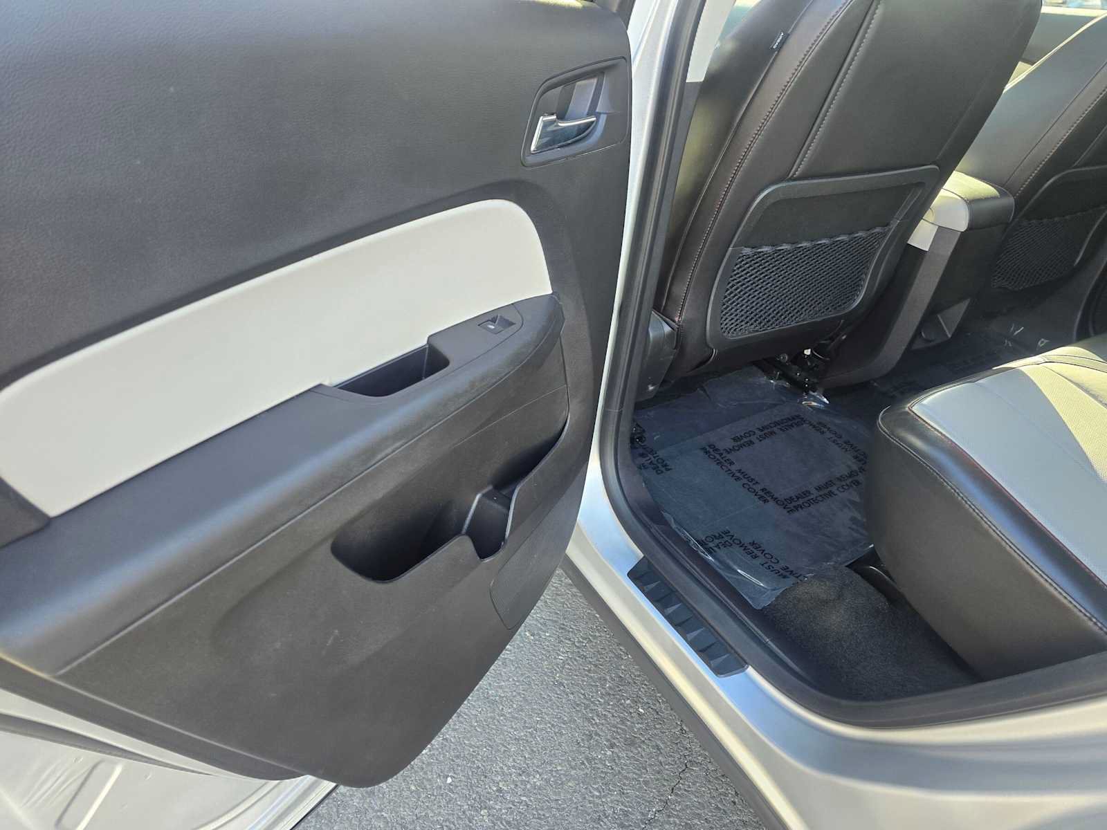 Used 2012 GMC Terrain SLT w/ Chrome and Technology Package FWD image 13