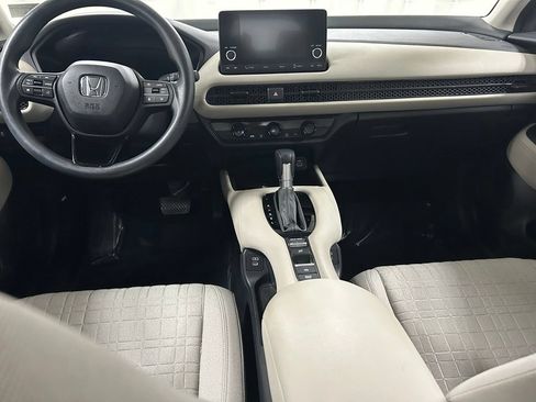 Used 2024 Honda HR-V LX image 16