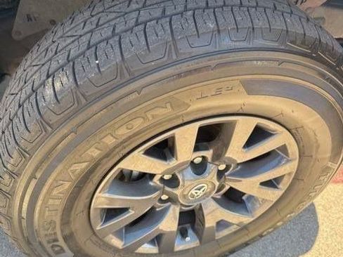 Used 2023 Toyota Tacoma SR5 image 9