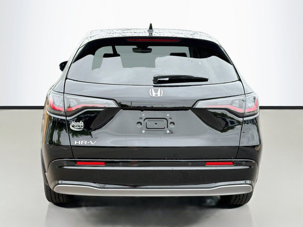 Used 2025 Honda HR-V EX-L image 6