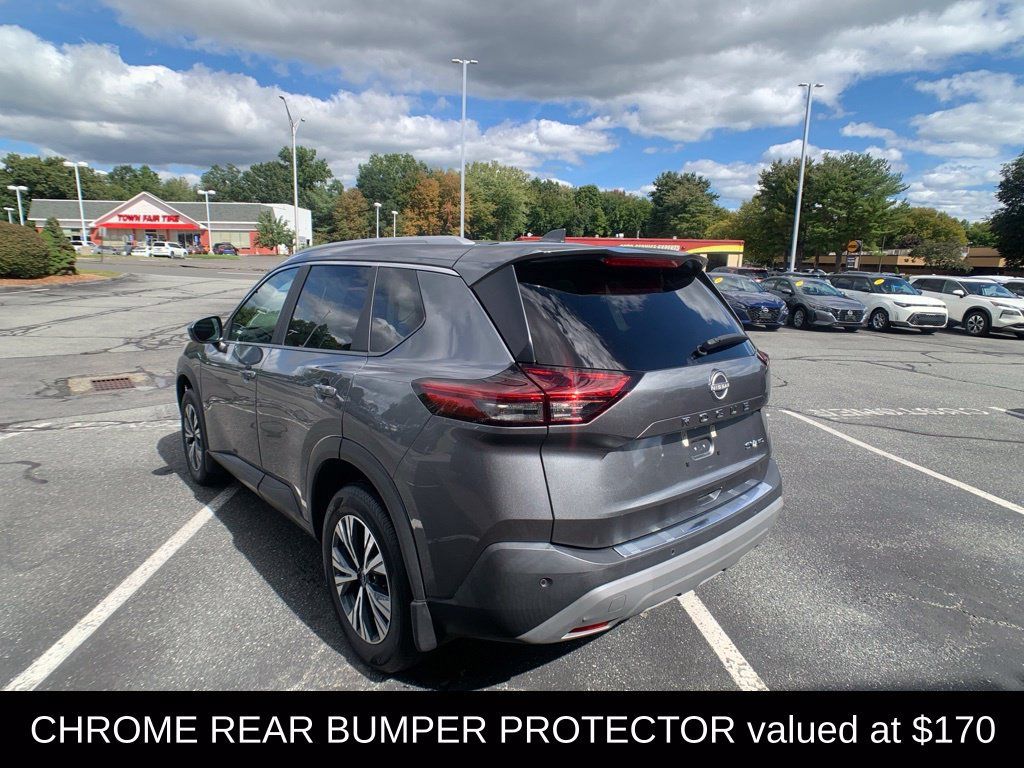 Certified 2023 Nissan Rogue SV w/ SV Premium B Package AWD/4WD image 7