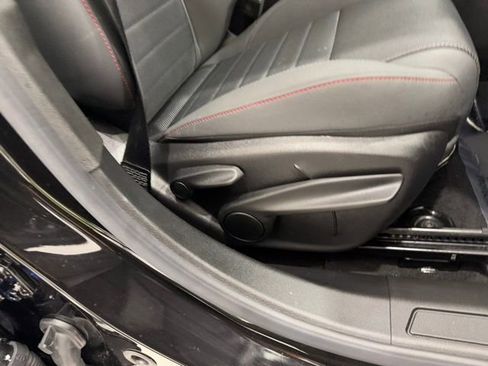 Used 2024 Dodge Hornet R/T image 18