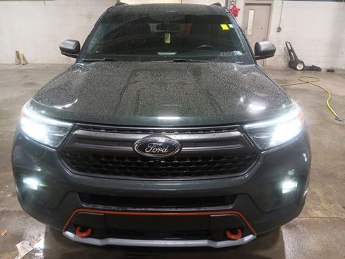 Used 2022 Ford Explorer Timberline image 3
