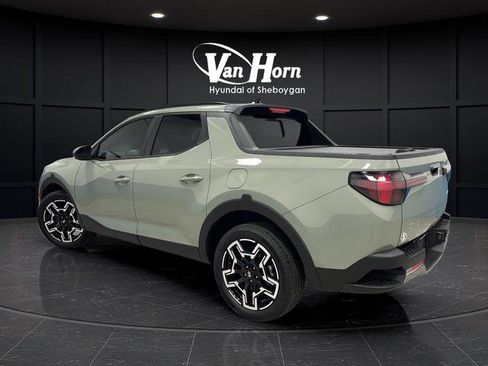 Used 2025 Hyundai Santa Cruz Limited AWD/4WD image 5