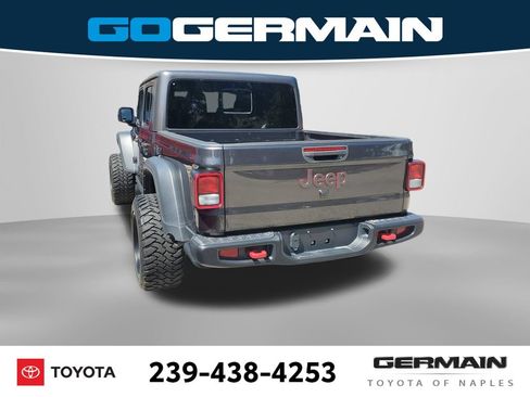 Used 2023 Jeep Gladiator Rubicon AWD/4WD image 12