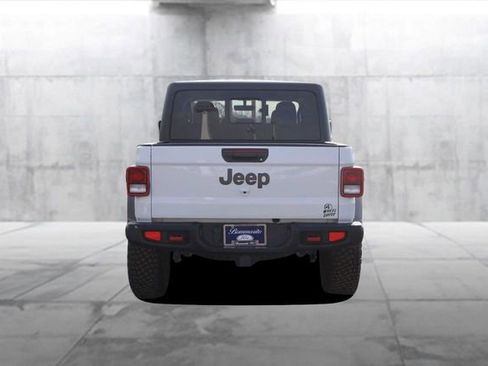 Used 2021 Jeep Gladiator Rubicon image 6