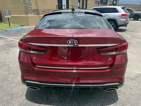 Used 2019 Kia Optima S w/ S Panoramic Sunroof Package FWD image 4