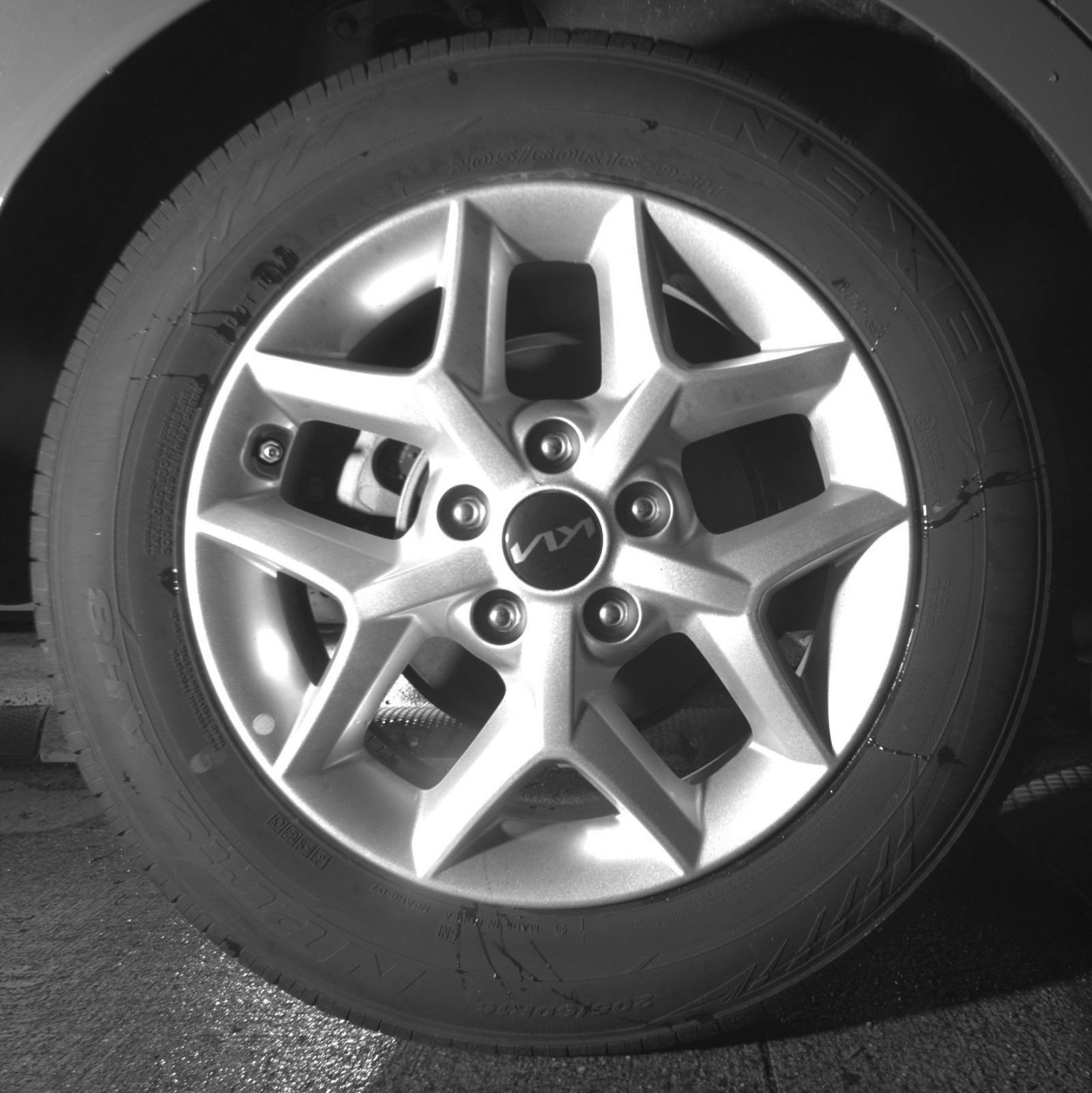 Used 2025 Kia Soul LX w/ LX Technology Package FWD image 18