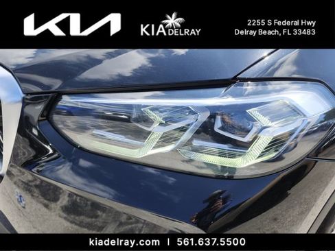 Used 2022 BMW X4 xDrive30i w/ Premium Package AWD/4WD image 6