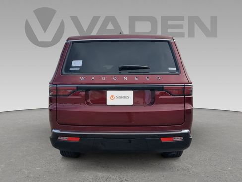 New 2025 Jeep Wagoneer L 4WD w/ Convenience Group I image 26