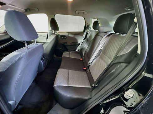 Used 2023 Nissan Rogue SV FWD image 27