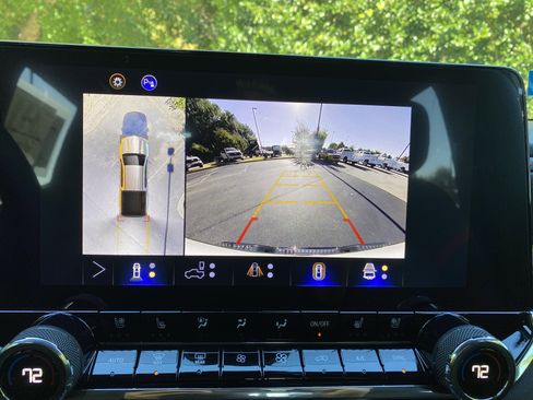 New 2025 Chevrolet Colorado Z71 w/ Technology Package image 25