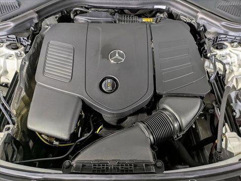 Certified 2025 Mercedes-Benz GLC 300 GLC 300 image 26