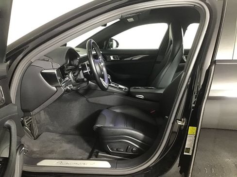 Certified 2023 Porsche Panamera 4 AWD/4WD image 5